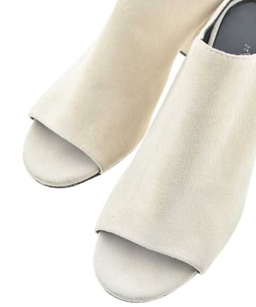 3.1 Phillip Lim รองเท้าแตะ