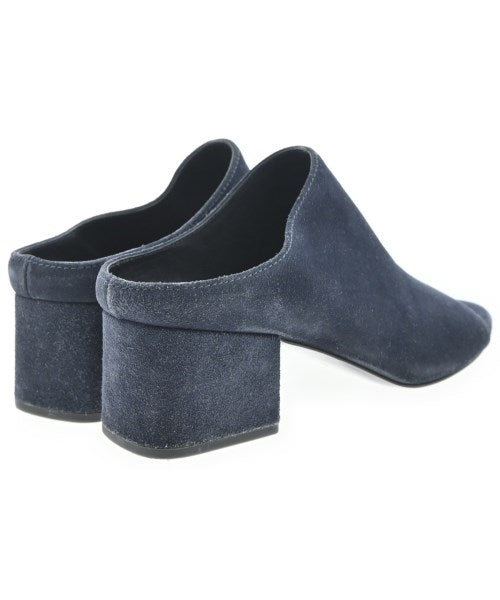 3.1 Phillip Lim รองเท้าแตะ