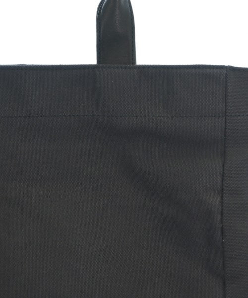 3.1 Phillip Lim กระเป๋าถือขนาดใหญ่