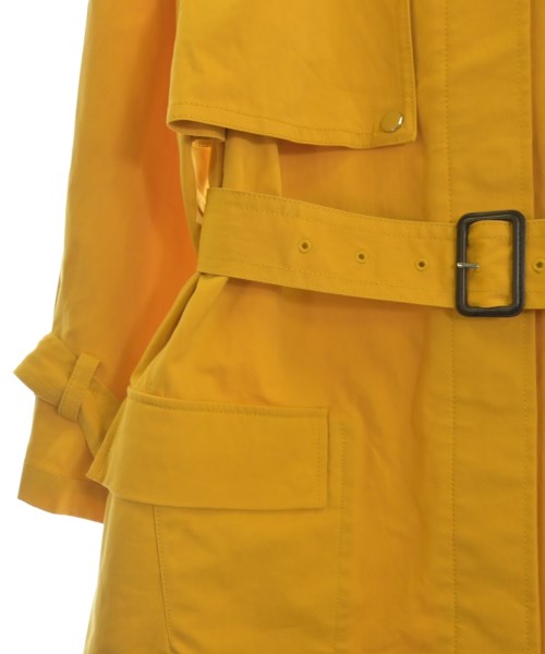 3.1 Phillip Lim เสื้อกันฝน