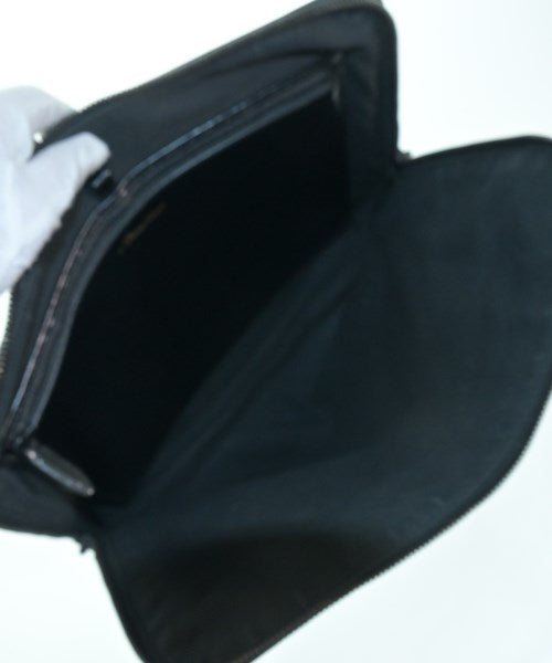 3.1 Phillip Lim คลัตช์