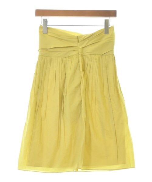 3.1 Phillip Lim กระโปรงยาวถึงเข่า