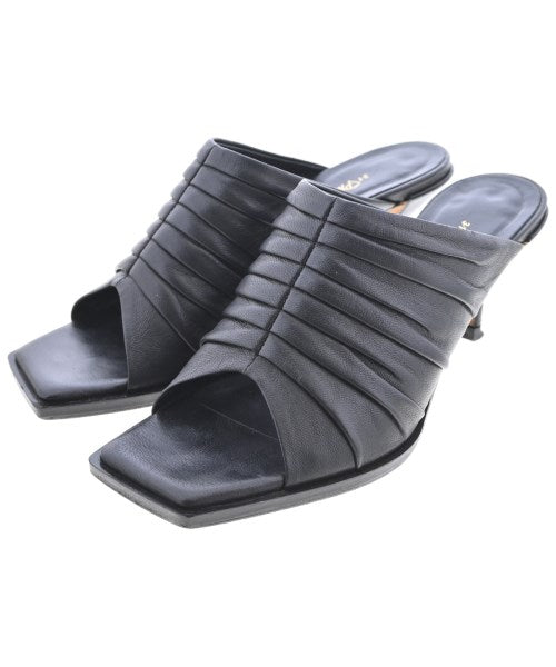 3.1 Phillip Lim รองเท้าแตะ