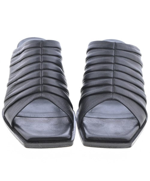 3.1 Phillip Lim รองเท้าแตะ