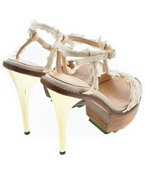 UNDER COVER รองเท้าส้นสูง