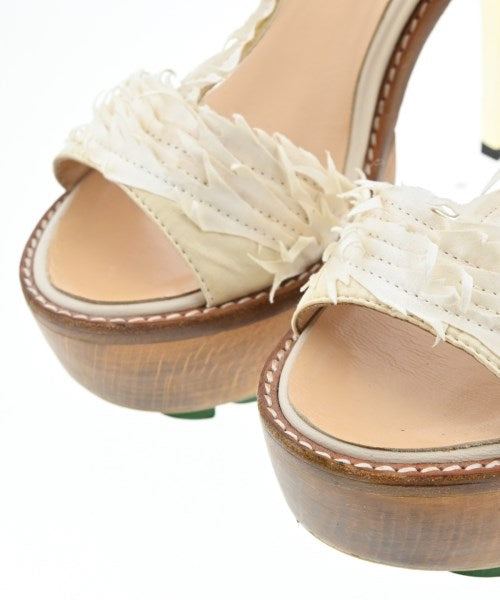 UNDER COVER รองเท้าส้นสูง