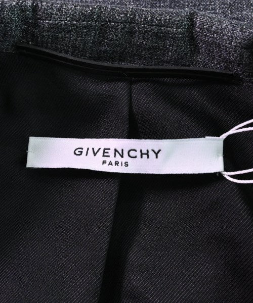GIVENCHY ชุดสูทแบบครบเซต (อื่นๆ)