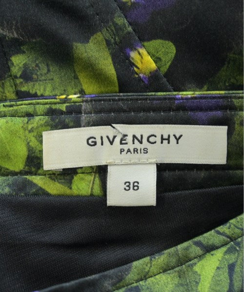 GIVENCHY กระโปรงยาวถึงเข่า