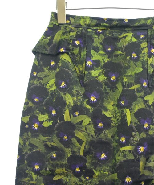 GIVENCHY กระโปรงยาวถึงเข่า