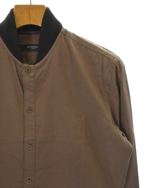 GIVENCHY เสื้อลำลอง