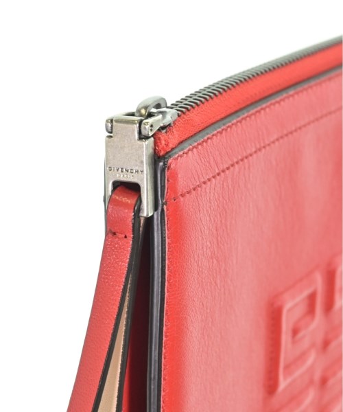GIVENCHY คลัตช์
