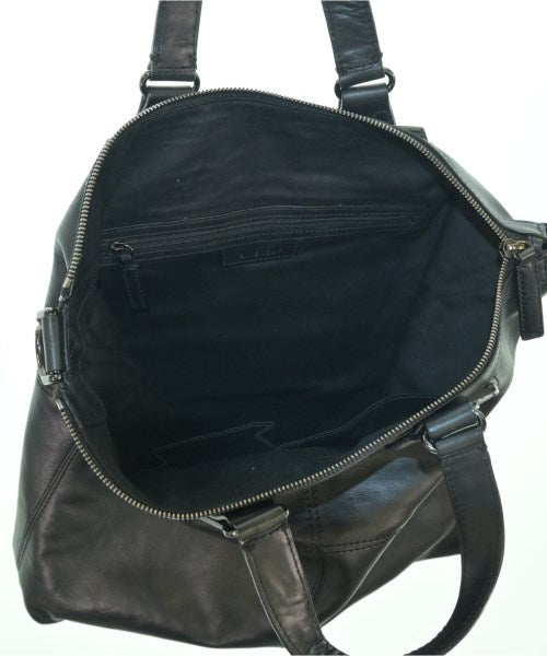 GIVENCHY กระเป๋าถือขนาดใหญ่