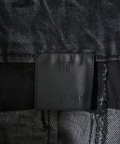 GIVENCHY กางเกงขาสั้น