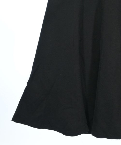 GIVENCHY กระโปรงยาวถึงเข่า