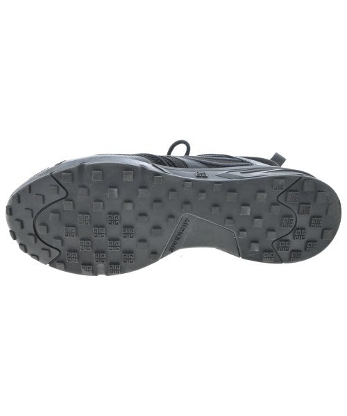 GIVENCHY รองเท้าผ้าใบ