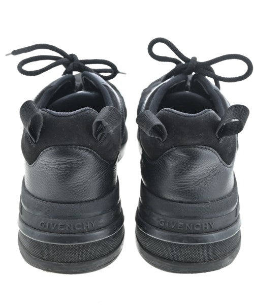 GIVENCHY รองเท้าผ้าใบ