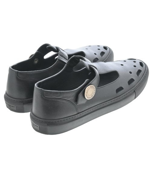 GIVENCHY รองเท้า อื่น