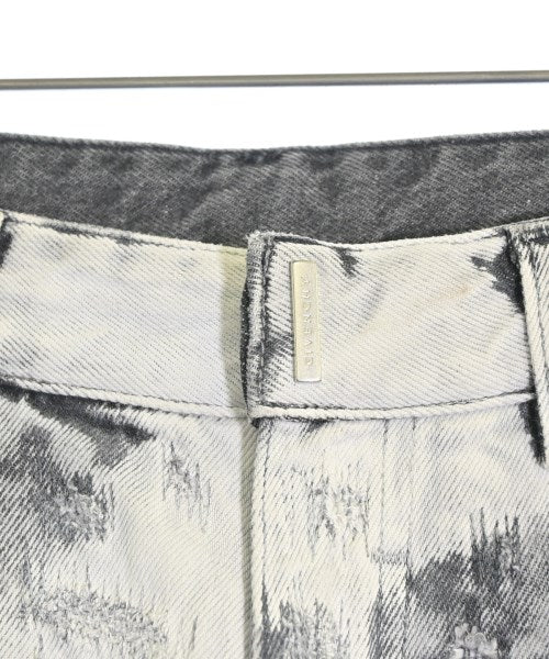 GIVENCHY ยีนส์