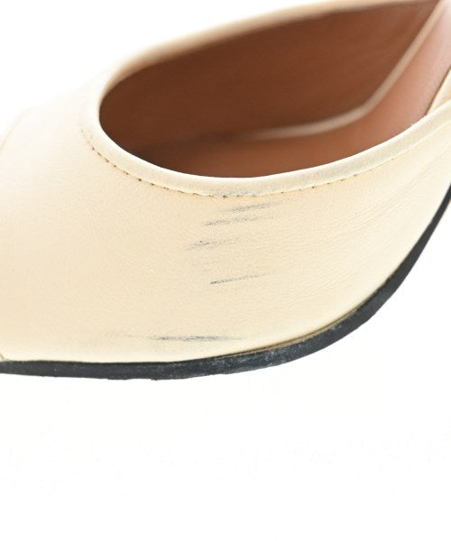 GIVENCHY รองเท้าแตะ