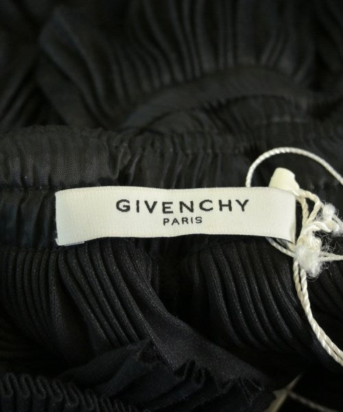 GIVENCHY กระโปรงสั้น