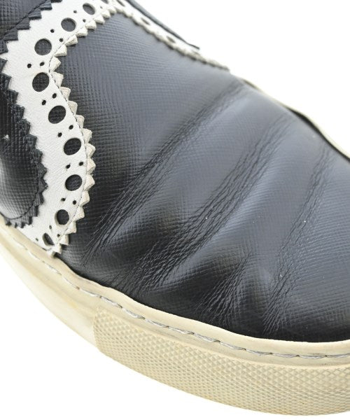 GIVENCHY รองเท้าผ้าใบ