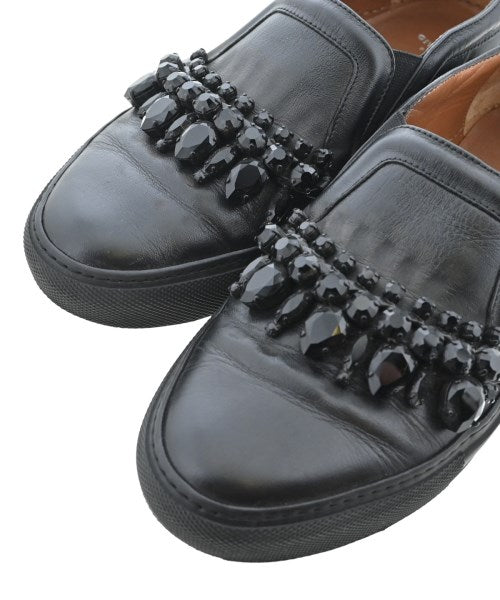 GIVENCHY รองเท้า อื่น