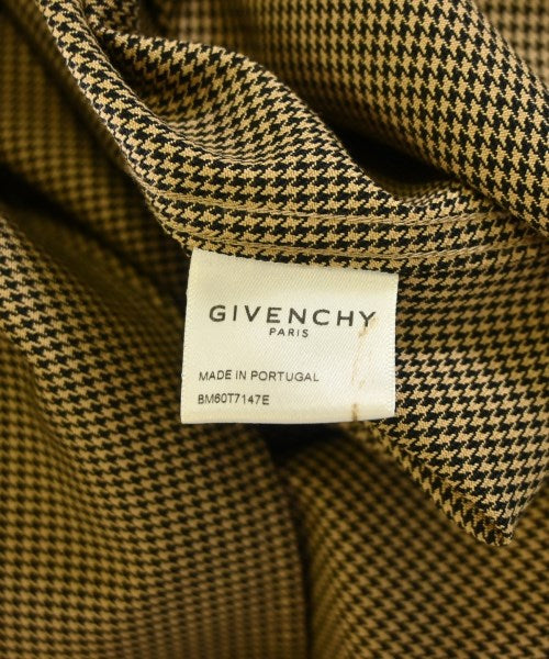 GIVENCHY เสื้อลำลอง