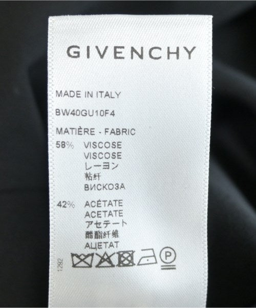 GIVENCHY กระโปรงยาวถึงเข่า