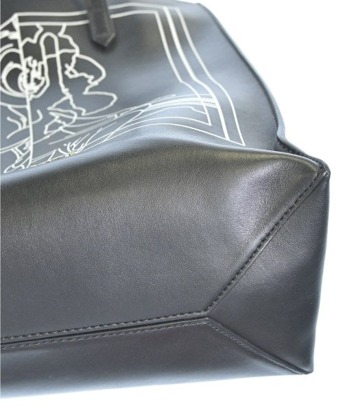 GIVENCHY กระเป๋าสะพาย