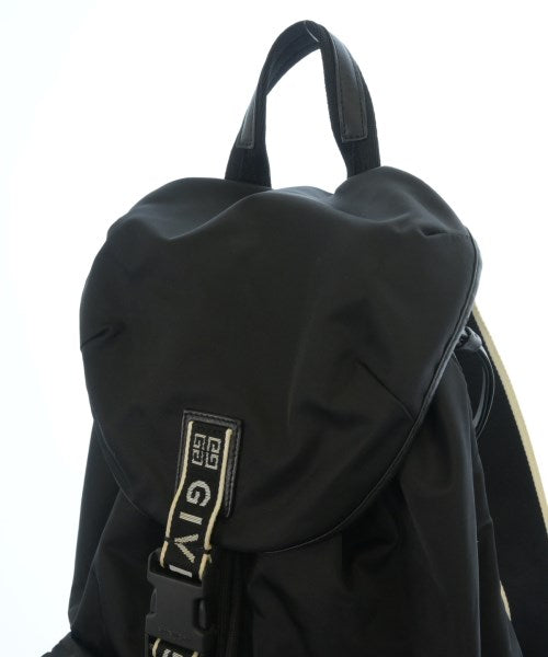 GIVENCHY เป้สะพายหลัง