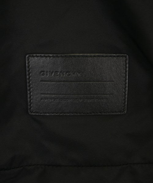 GIVENCHY เป้สะพายหลัง