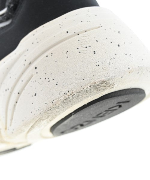 KENZO รองเท้าผ้าใบ