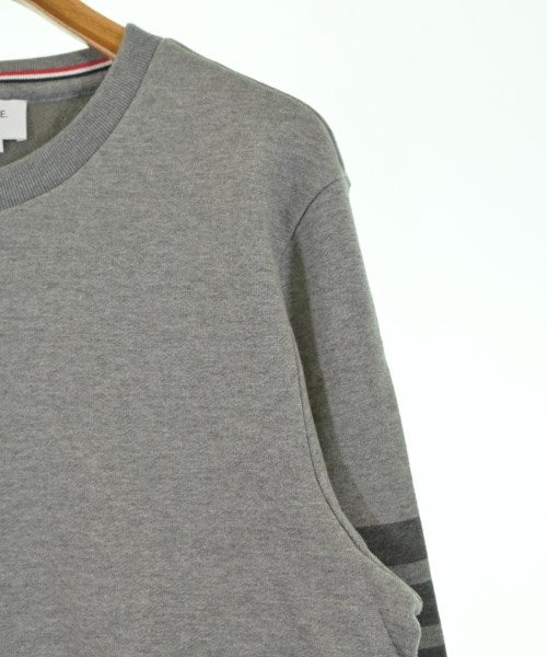 THOM BROWNE เสื้อสเวตเตอร์