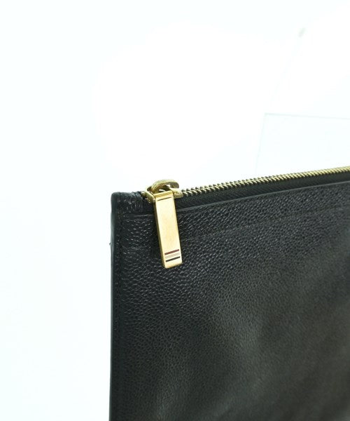 THOM BROWNE คลัตช์