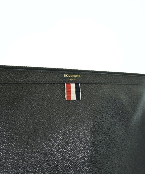 THOM BROWNE คลัตช์