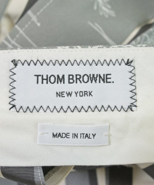 THOM BROWNE กระโปรงยาวถึงเข่า