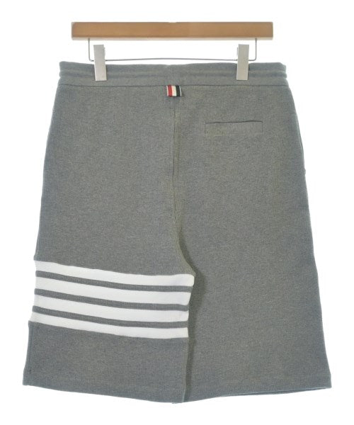 THOM BROWNE กางเกงขาสั้น