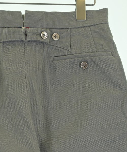 THOM BROWNE กางเกงขาสั้น