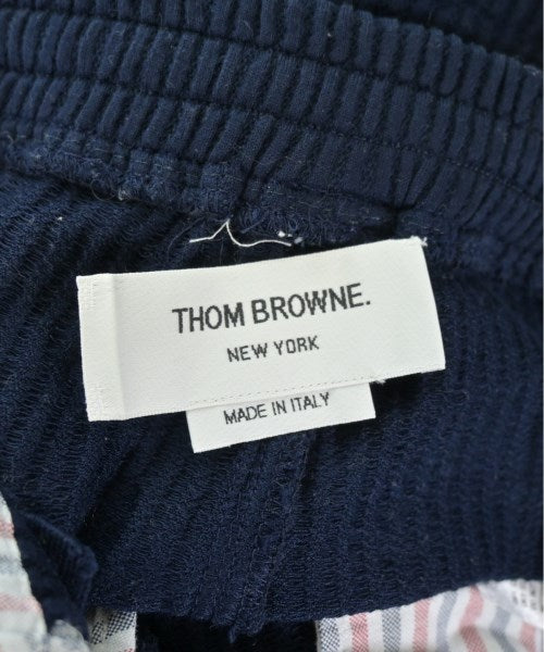 THOM BROWNE กางเกงขาสั้น