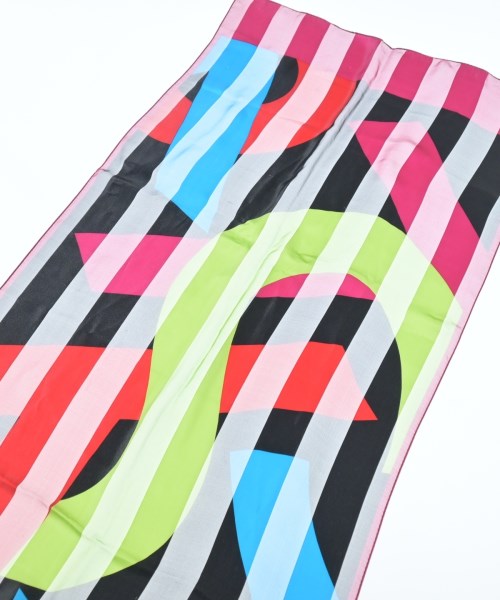 YVES SAINT LAURENT ผ้าพันคอ