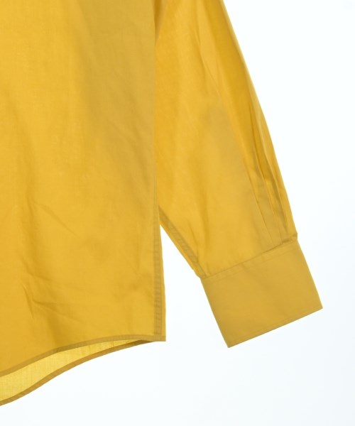YVES SAINT LAURENT เสื้อลำลอง