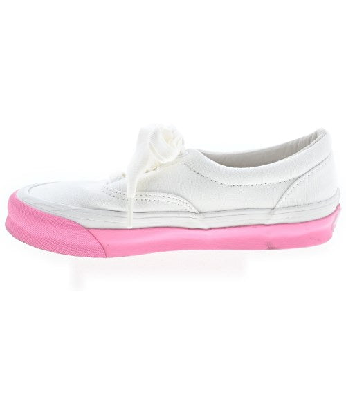 COMME des GARCONS GIRL รองเท้าผ้าใบ
