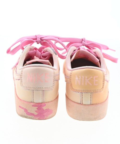 COMME des GARCONS GIRL รองเท้าผ้าใบ