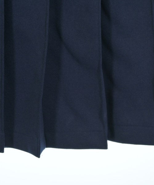 COMME des GARCONS GIRL กระโปรงยาวถึงเข่า