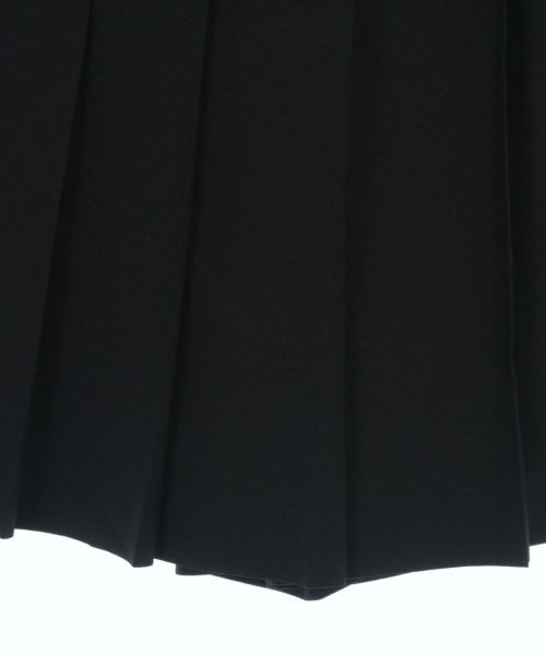 COMME des GARCONS GIRL กางเกงขาสั้น