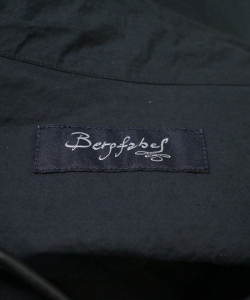 bergfabel เสื้อลำลอง