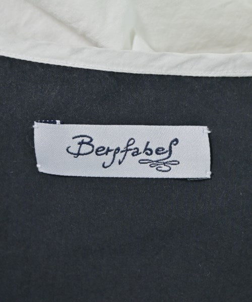 bergfabel เสื้อสตรี