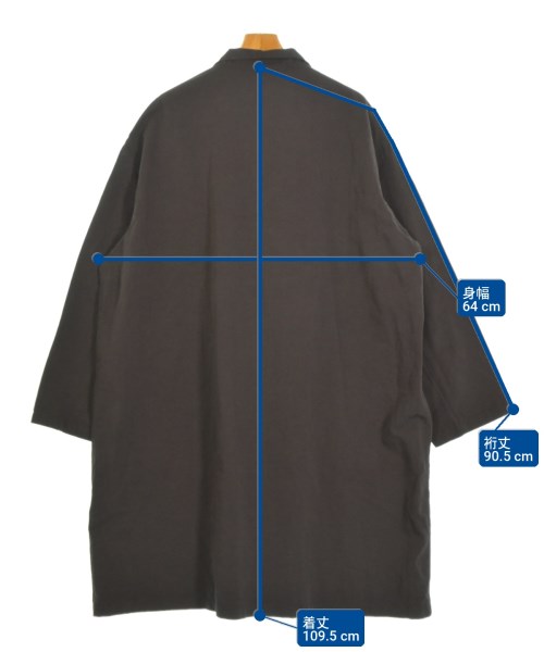 bergfabel เสื้อโค้ท