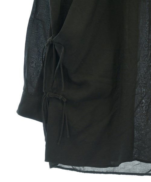 Ground Y เสื้อลำลอง