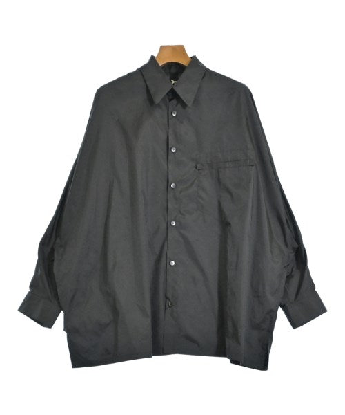 Ground Y เสื้อลำลอง